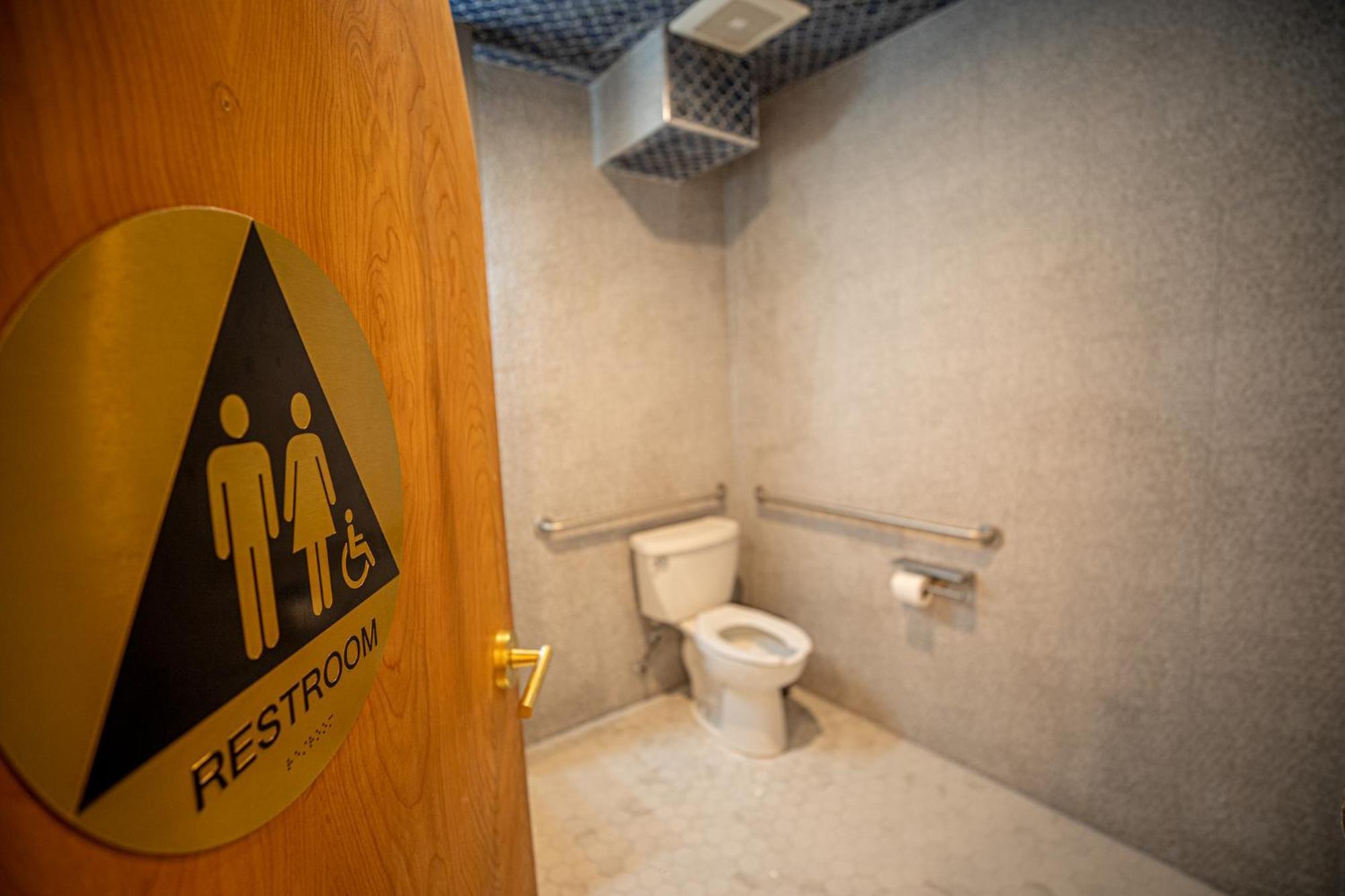 Social Stays - Santa Barbara'S First Hostel On State Street Ngoại thất bức ảnh