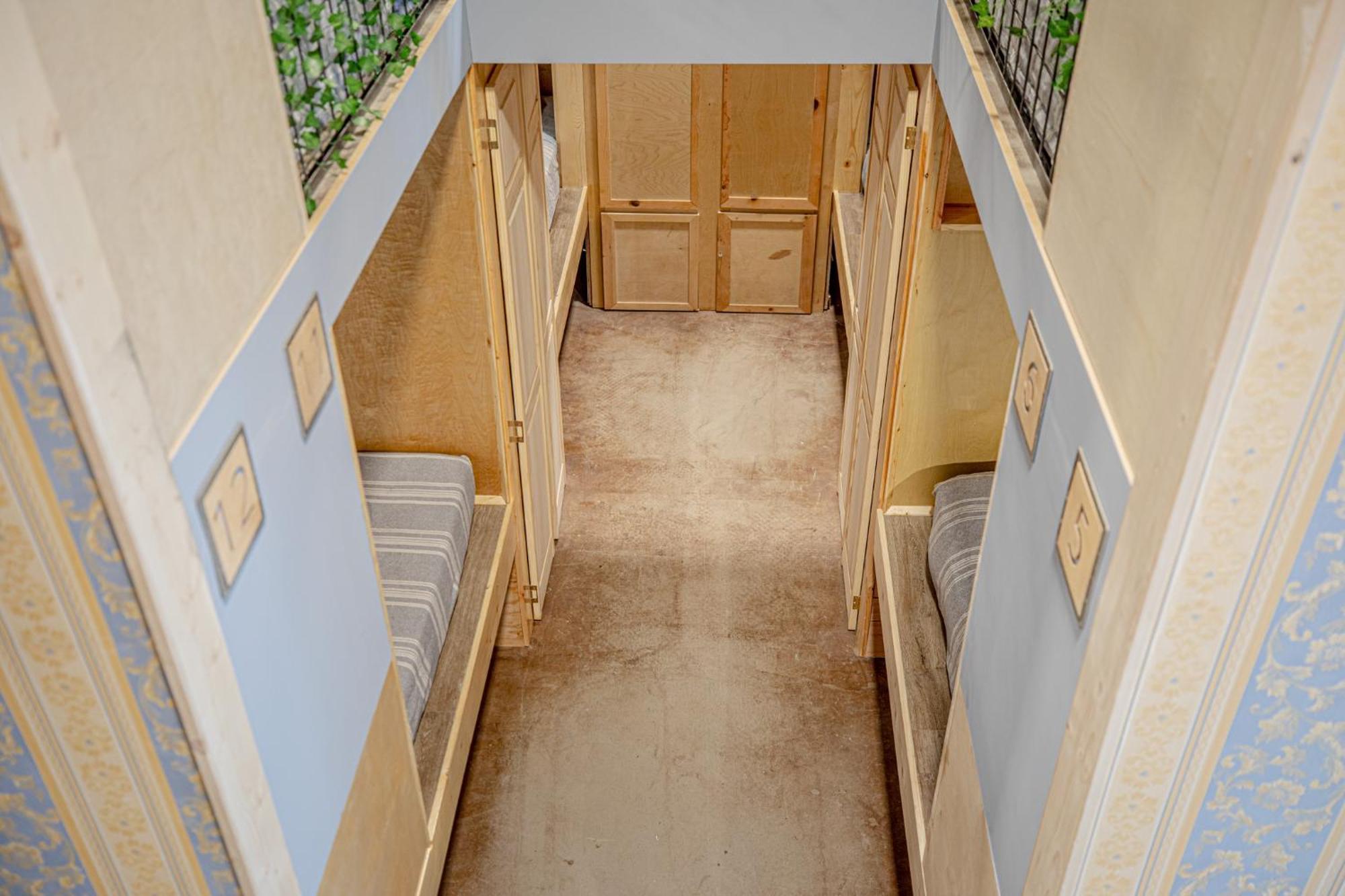Social Stays - Santa Barbara'S First Hostel On State Street Ngoại thất bức ảnh