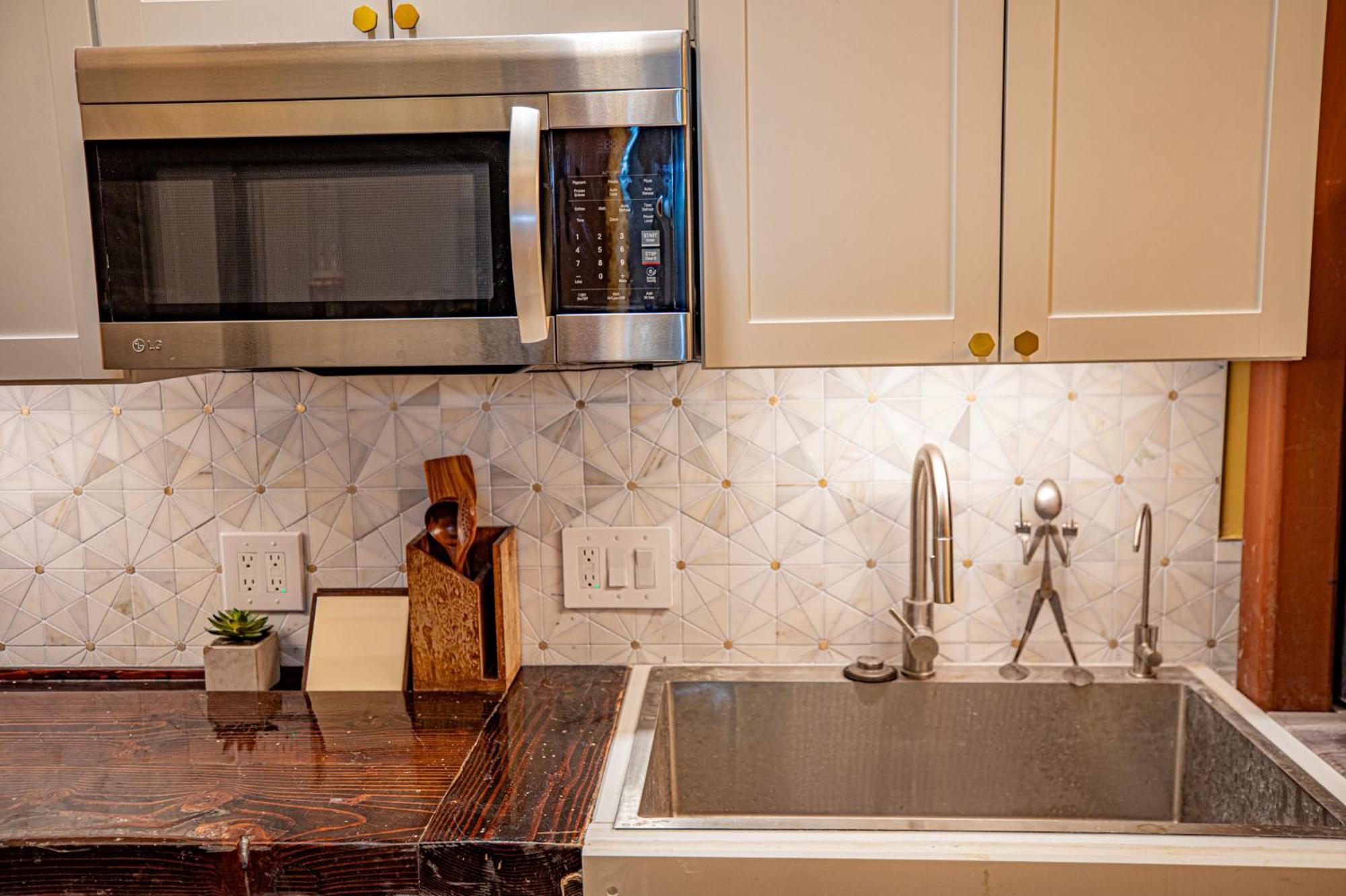 Social Stays - Santa Barbara'S First Hostel On State Street Ngoại thất bức ảnh